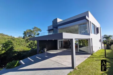 Casa com 6 Quartos à venda, 530m² no Praia da Ferrugem, Garopaba