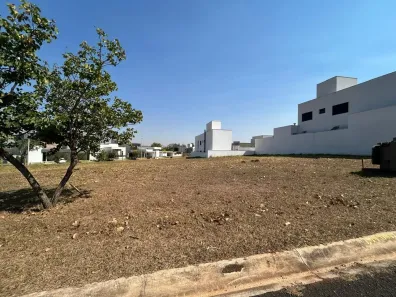 Lote/Terreno à venda, 360m² no Shopping Park, Uberlândia