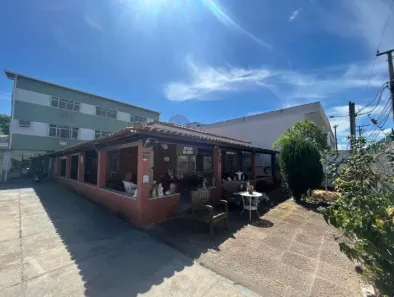 Imóvel Comercial com 11 Quartos à venda, 250m² no Balneário Remanso, Rio das Ostras