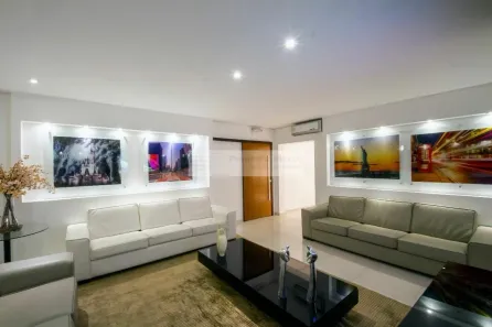 Imóvel Comercial para alugar, 14m² no Jardim das Acácias, São Paulo