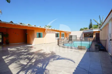 Casa com 3 Quartos à venda, 250m² no Interlagos, São Paulo