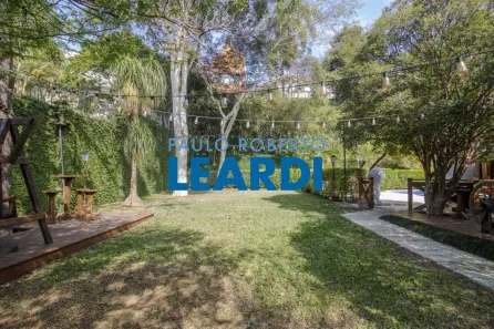 Lote/Terreno à venda, 665m² no Jardim Guedala, São Paulo