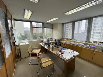 Sala Comercial à venda, 163m² no Jardim Paulistano, São Paulo