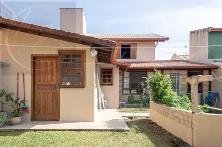Casa com 3 Quartos à venda, 189m² no Campeche, Florianópolis