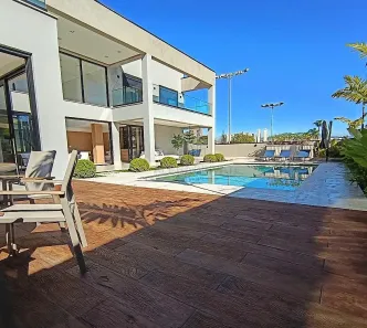 Casa de Condomínio com 5 Quartos à venda, 670m² no Alphaville Residencial Dois, Barueri