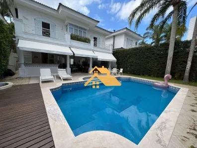 Casa com 5 Quartos para alugar, 350m² no Baleia, São Sebastião