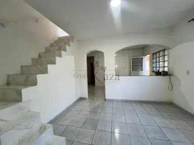 Sobrado com 3 Quartos para alugar, 142m² no Residencial Cambuí, São José dos Campos