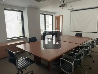 Sala Comercial à venda, 220m² no Itaim Bibi, São Paulo