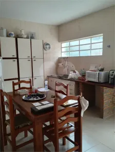 Casa com 3 Quartos à venda, 200m² no Vila Oliveira, Mogi das Cruzes