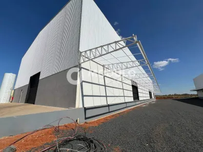 Galpão/Depósito/Armazém para alugar, 3230m² no Loteamento Centro Empresarial Leste III, Uberlândia