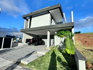 Casa de Condomínio com 3 Quartos à venda, 211m² no Vila Socorro, Mogi das Cruzes
