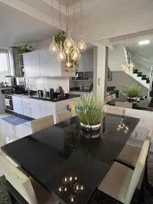 Sobrado com 3 Quartos à venda, 180m² no Jardim Higienópolis, Maringá