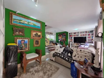 Casa de Condomínio com 3 Quartos à venda, 247m² no Chora Menino, São Paulo