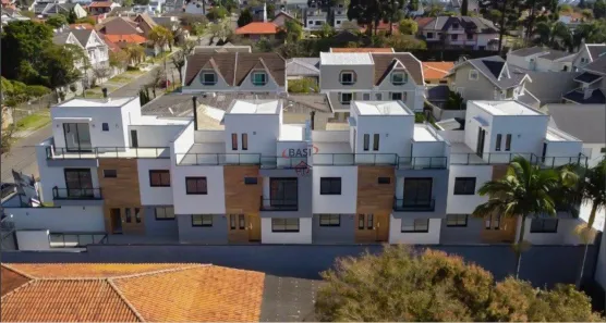 Casa de Condomínio com 3 Quartos à venda, 179m² no Guabirotuba, Curitiba