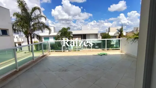 Casa de Condomínio com 4 Quartos à venda, 370m² no Jardim das Palmeiras, Uberlândia