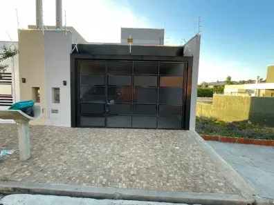Casa com 3 Quartos à venda, 170m² no Jardim Maria Martha, Marília