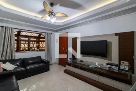 Casa com 4 Quartos à venda, 177m² no Jardim Zaira, Guarulhos