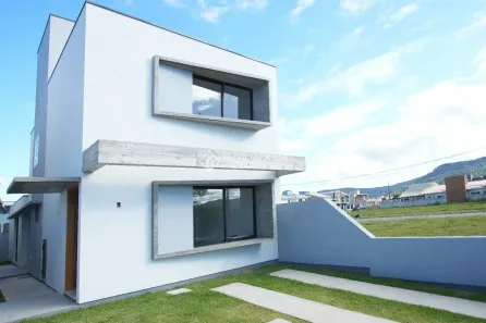 Casa com 3 Quartos à venda, 99m² no , Garopaba