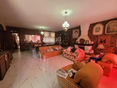 Casa com 6 Quartos à venda, 336m² no Santa Lúcia, Belo Horizonte
