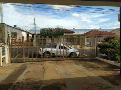 Casa com 3 Quartos à venda, 233m² no Parque Industrial, São José do Rio Preto