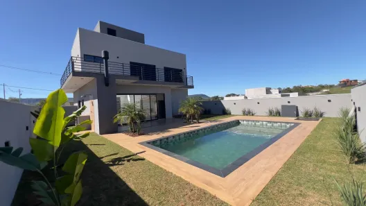 Casa de Condomínio com 3 Quartos à venda, 182m² no , Pardinho
