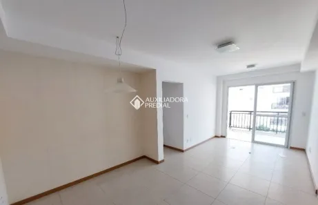 Apartamento com 2 Quartos para alugar, 113m² no Abraão, Florianópolis