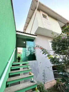 Sobrado com 3 Quartos à venda, 211m² no Jardim Santa Mena, Guarulhos