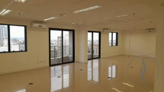 Sala Comercial para alugar, 336m² no Parque Campolim, Sorocaba