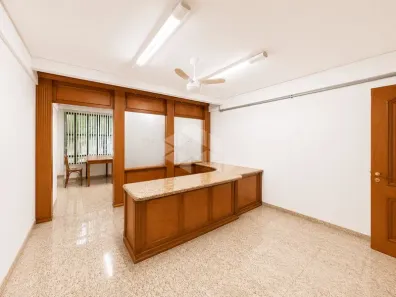 Ponto Comercial para alugar, 100m² no Rio Branco, Porto Alegre