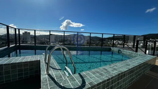 Apartamento com 1 Quarto para alugar, 25m² no Carvoeira, Florianópolis
