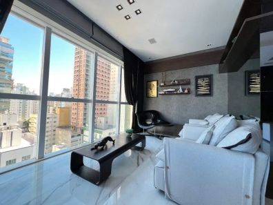 Apartamento com 4 Quartos à venda, 210m² no Meia Praia, Itapema