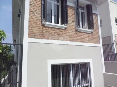 Sobrado com 2 Quartos para alugar, 220m² no Vila Mariana, São Paulo