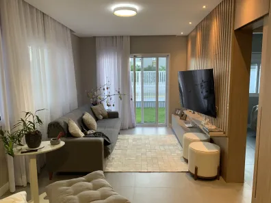 Casa com 6 Quartos à venda, 240m² no Zimbros, Bombinhas