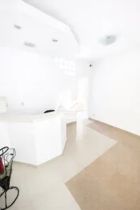 Sala Comercial à venda, 94m² no Vila Mathias, Santos