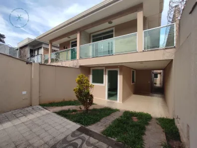 Casa com 3 Quartos para alugar, 140m² no Candelária, Belo Horizonte