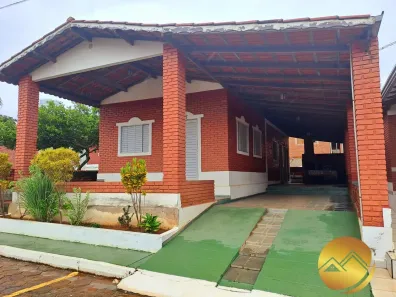 Casa de Condomínio com 2 Quartos à venda, 175m² no Mansões Águas Quentes, Caldas Novas
