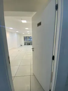 Sala Comercial para alugar, 29m² no Recreio dos Bandeirantes, Rio de Janeiro