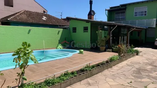 Sobrado com 4 Quartos à venda, 300m² no São Luis, Canoas