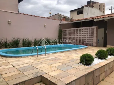 Casa com 4 Quartos à venda, 230m² no Partenon, Porto Alegre