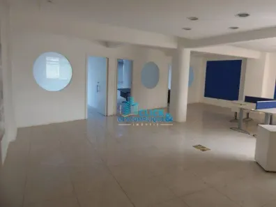 Sala Comercial à venda, 250m² no Centro, Santos