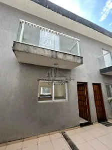 Casa com 2 Quartos para alugar, 80m² no VERA CRUZ, Mongaguá