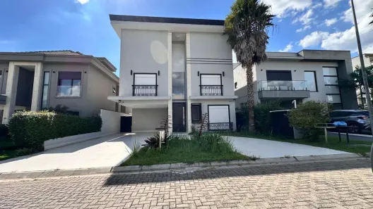 Casa de Condomínio com 4 Quartos para alugar, 380m² no Tamboré, Santana de Parnaíba