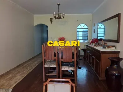 Sobrado com 3 Quartos à venda, 331m² no Baeta Neves, São Bernardo do Campo
