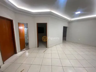 Casa com 3 Quartos à venda, 214m² no Jardim Califórnia, Barretos