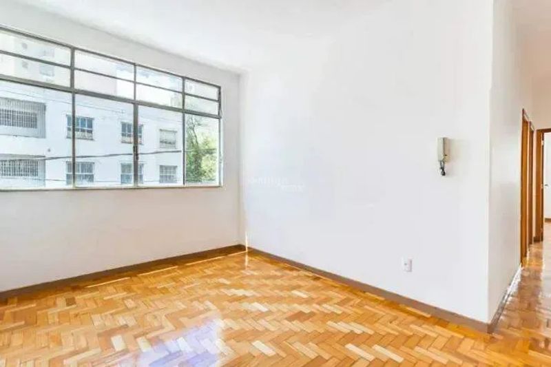 Apartamento com 3 quartos — Barro Preto, Belo Horizonte