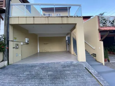 Casa de Condomínio com 4 Quartos à venda, 186m² no Badu, Niterói