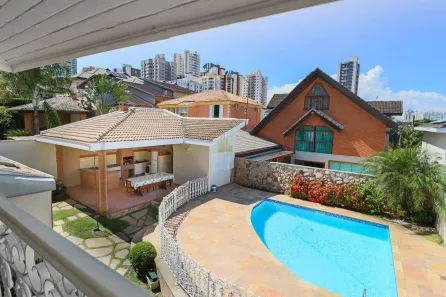 Casa com 6 Quartos à venda, 292m² no Parque Residencial Aquarius, São José dos Campos