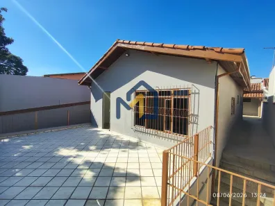 Casa com 3 Quartos para alugar, 260m² no Jardim Portugal, São José dos Campos