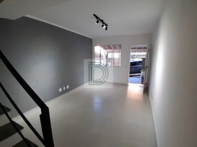 Casa de Condomínio com 2 Quartos para alugar, 100m² no Granja Viana, Cotia