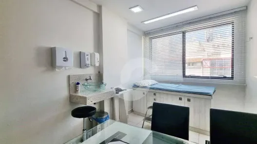Sala Comercial à venda, 75m² no Centro, Niterói
